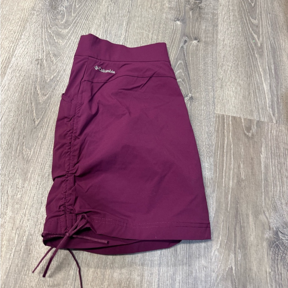 Columbia Women's All Seasons Ruched Skort Skirt Medium Workout Hiking